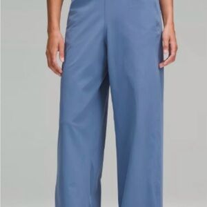 Lululemon pants